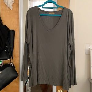 PIKO long sleeve v neck top
